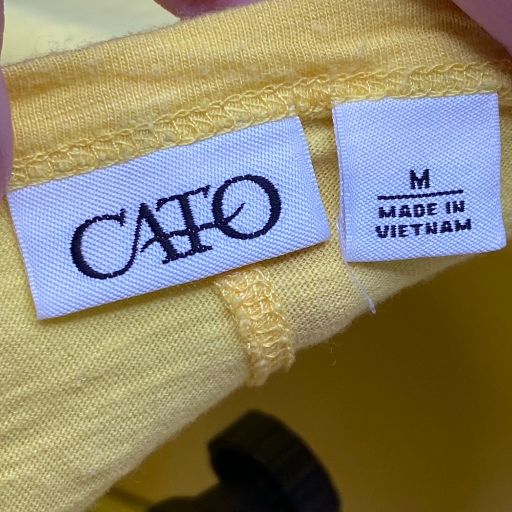 YELLOW BLOUSE - Picture 3 of 3